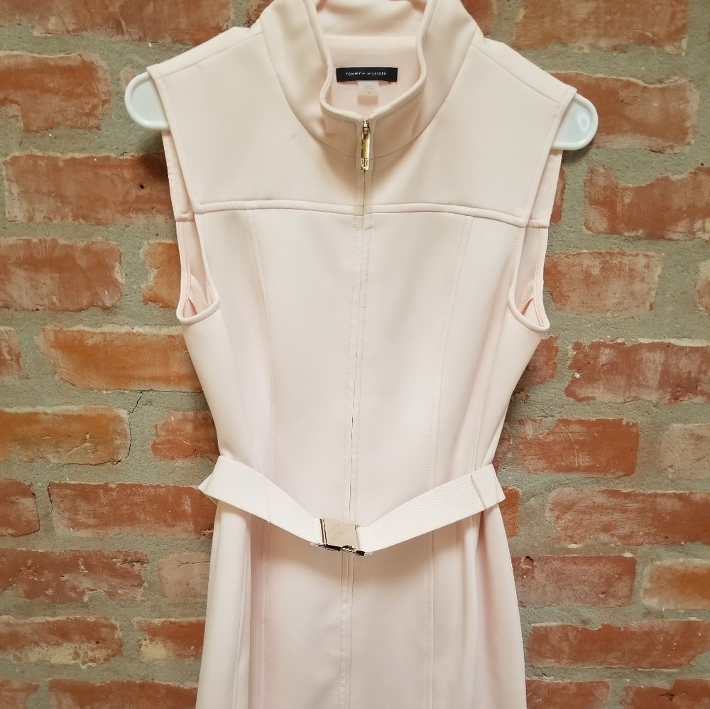 FORM FITTING  Pink Scuba material dress with gold